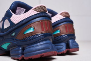 Кроссовки Adidas Raf Simons синие розовые 35-39
