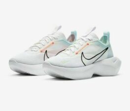 Nike Vista Lite белые зеленые с сеткой женские (35-39)